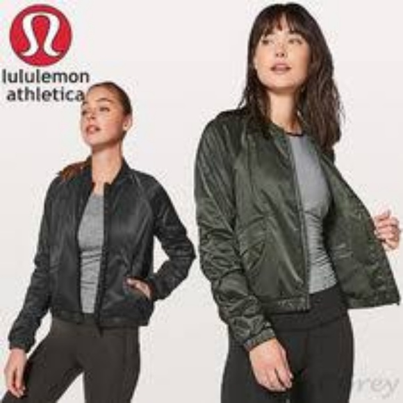 lululemon athletica Jackets & Blazers - LULULEMON Above The Clouds Bomber Jacket Size 4